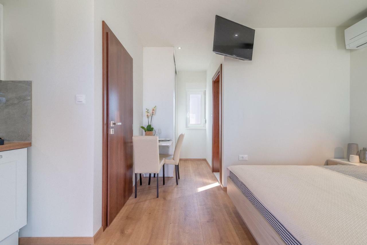 扎顿Studio Apartman Rosa公寓 外观 照片